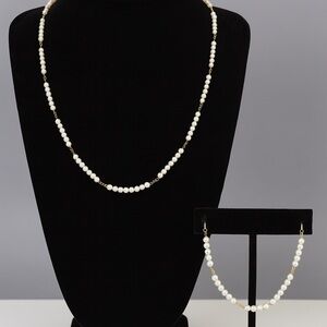 Stainless steel White Pearl and Gold Necklace Set